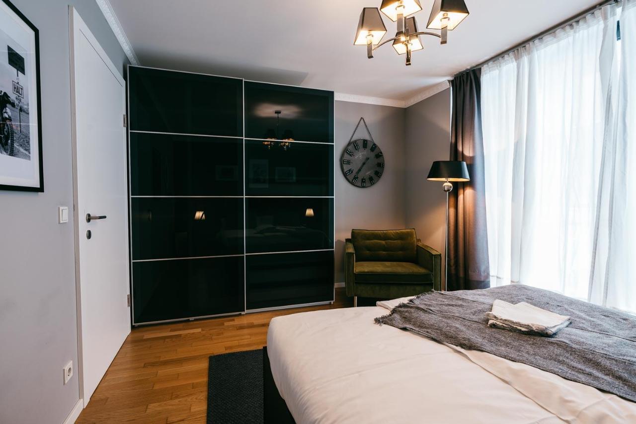גראץ Luxury Downtown Appartement Mit Garage מראה חיצוני תמונה